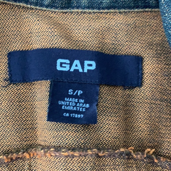 GAP Jean Jacket - Picture 3 of 5
